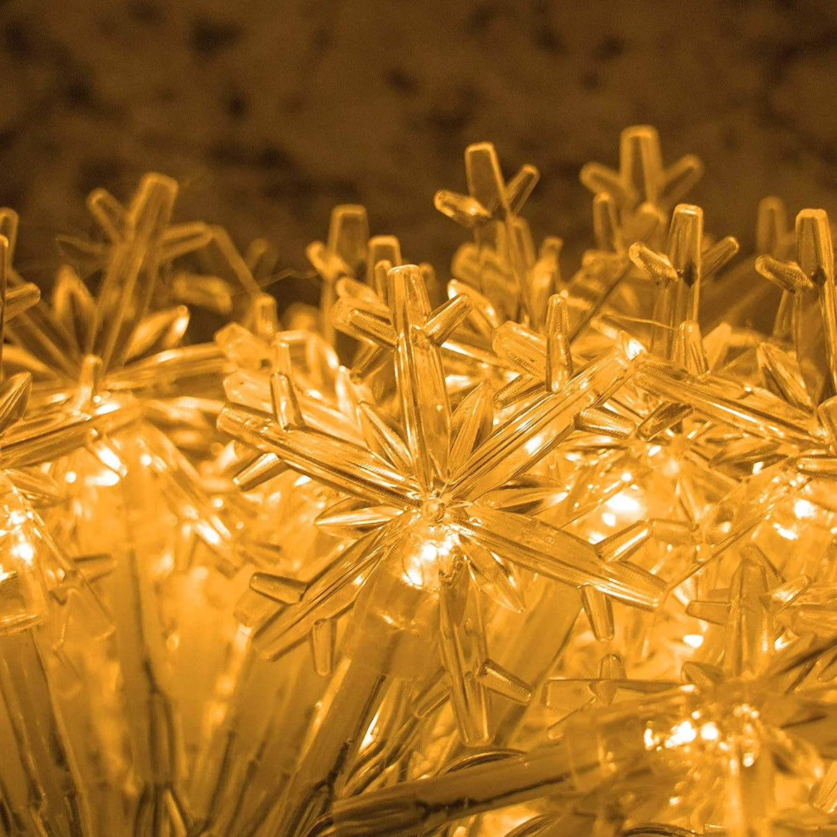 Snowflake String Lights - 20FT, 40 LED, Battery Operated, Waterproof Fairy Lights for Bedroom, Patio, Garden, Party, Home Xmas Decor - Indoor/Outdoor Christmas Tree Decoration
